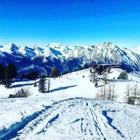 Chalet Les Crettaux, Stunning Views Near Nendaz *