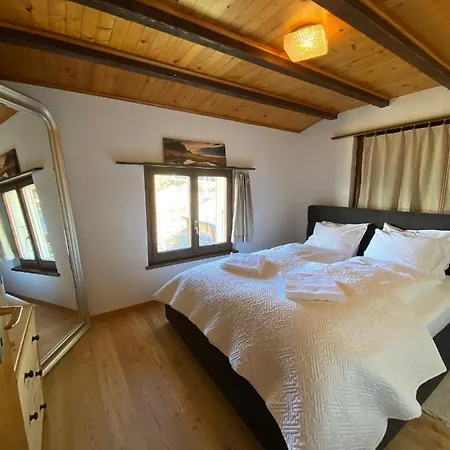 Chalet Les Crettaux, Stunning Views Near Nendaz Iserables